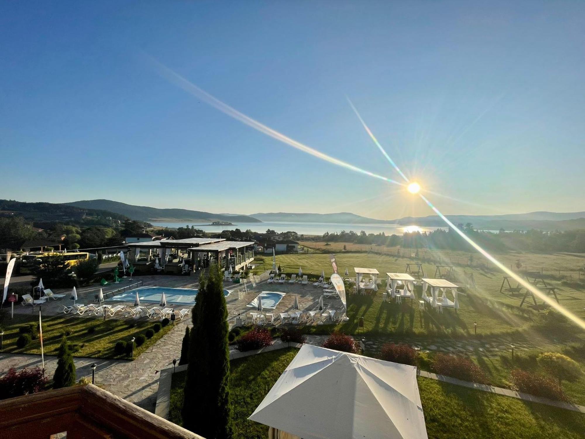 Family Hotel Eterno Tsigov Chark Esterno foto